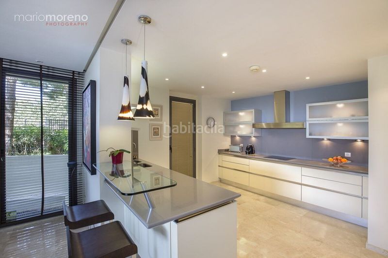 Foto 5d297f4d-ee4c-4a1a-945c-e88c52c52725. Apartament amb piscina a Casco Antiguo Marbella