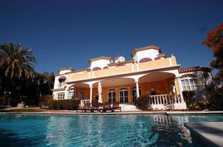 Casa a Benahavís pueblo. Villa en venta en benahavis