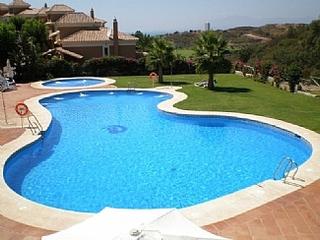 Maison à Playa Bajadilla - Puertos. Villa en venta en marbella, marbella