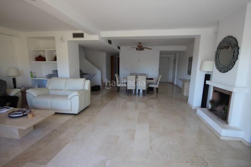 Foto 3f4ff3f7-a75c-4e92-bc0c-fb031b471938. Ático atico duplex en venta en san pedro de alcantara en Marbella