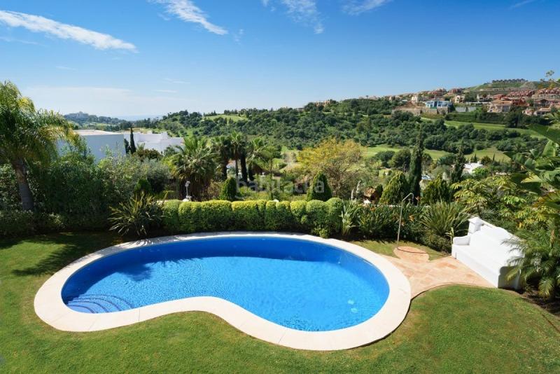 Foto 10ac9f52-de3e-4e2e-a311-2fc90ffaf6a6. Haus mit heizung parking pool in Casco Antiguo Marbella