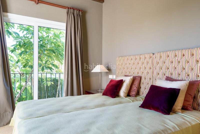 Foto be1ce59f-f0d4-4c12-a05f-e4a131d85fe2. House with heating parking pool in Casco Antiguo Marbella