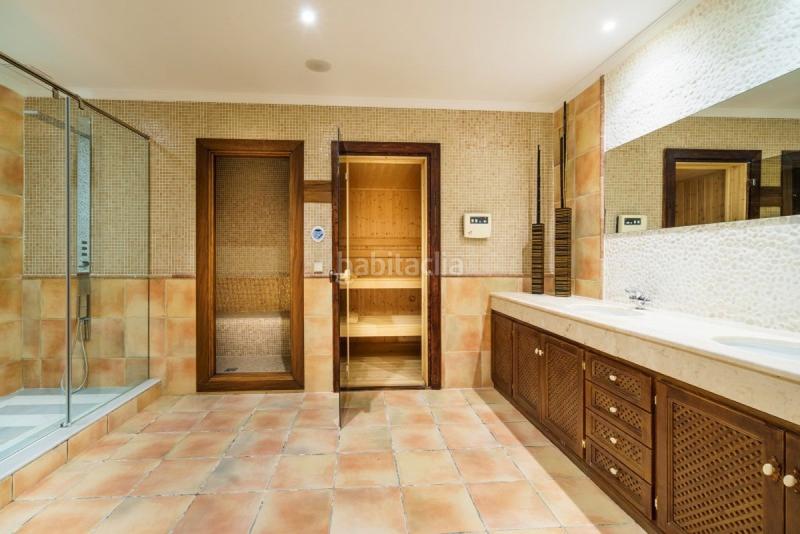 Foto c6a18abc-7019-4246-9574-853d5919fdee. House with heating parking pool in Casco Antiguo Marbella