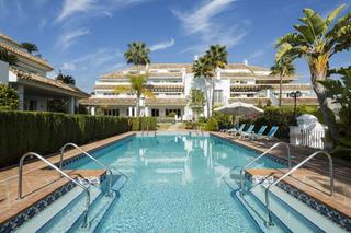 Àtic a Puente Romano. Atico en venta en marbella golden mile, marbella