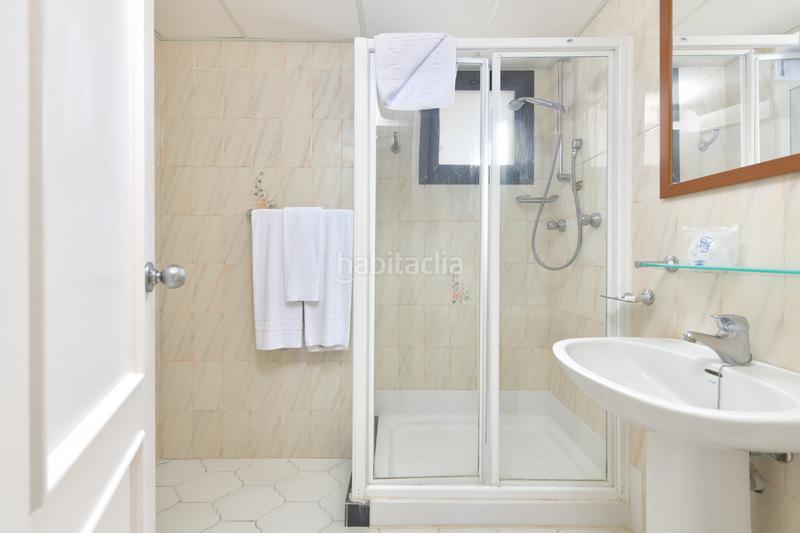 Foto f6ddd369-26a3-4fec-8907-f4d348ab9092. Apartament amb aparcament piscina a Casco Antiguo Marbella