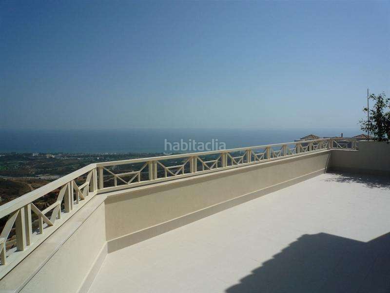 Foto 8f906194-25c9-4d2d-8b89-ac6cea5097b1. Casa amb aparcament piscina a Casco Antiguo Marbella