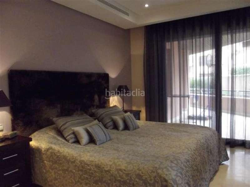 Foto 4c65e974-3316-4e20-9f84-529c0c6697eb. Apartament amb piscina a Puerto Banús Marbella