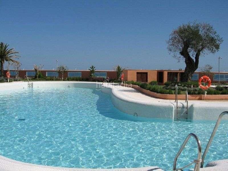 Foto 6ae8a026-5b4c-4cda-844b-6ae968ef07fe. Apartament amb piscina a Puerto Banús Marbella