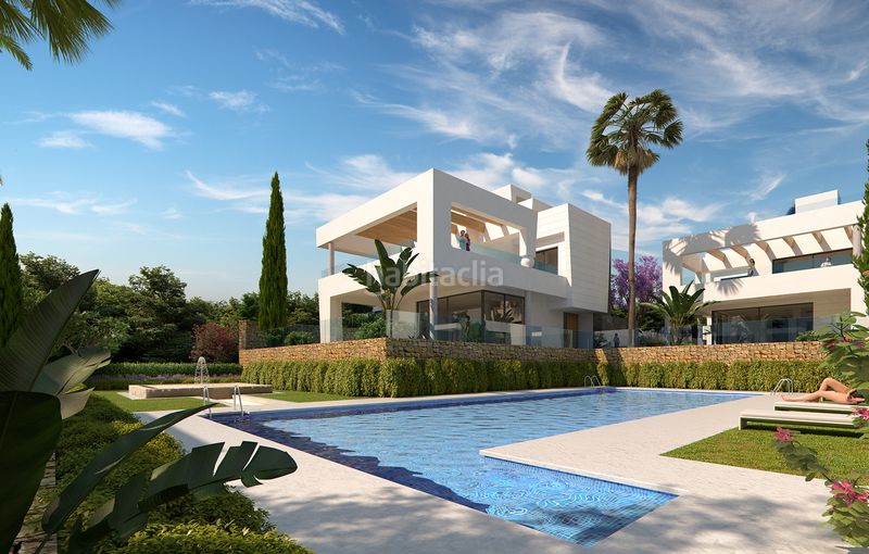 Foto 4c480657-c388-4e84-bb00-efda67435b1a. Casa amb aparcament piscina a San Pedro de Alcántara Pueblo Marbella