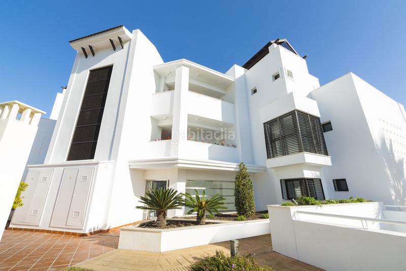 Foto 4d12a303-8d2b-4287-bfc4-6c03983b96eb. Apartment with parking pool in bahía de Casares Casares