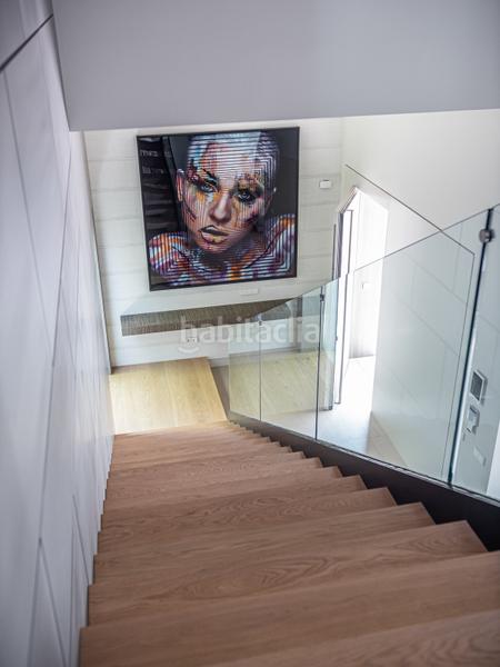 Foto 34b06749-ae48-4bda-9fa0-48b61b566266. Maison avec chauffage parking piscine dans Nueva Andalucía centro Marbella