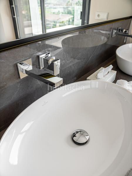 Foto 7819fa9b-16e4-4e8b-a926-3b66748be9f7. Maison avec chauffage parking piscine dans Nueva Andalucía centro Marbella