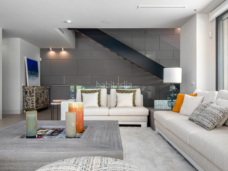 Foto 8de85391-8865-4965-9177-c42278b81e23. Maison avec chauffage parking piscine dans Nueva Andalucía centro Marbella