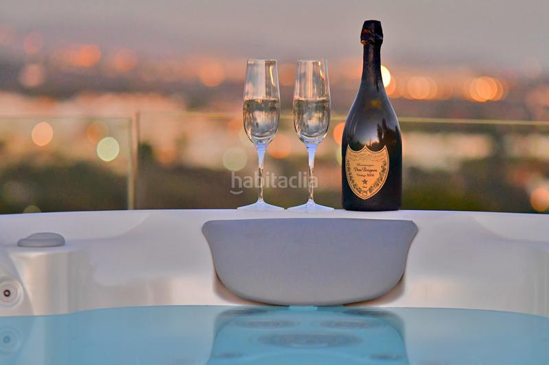 Foto 5117279a-536e-4510-b247-8bf24e2101cf. Casa con parcheggio piscina in Nueva Andalucía centro Marbella