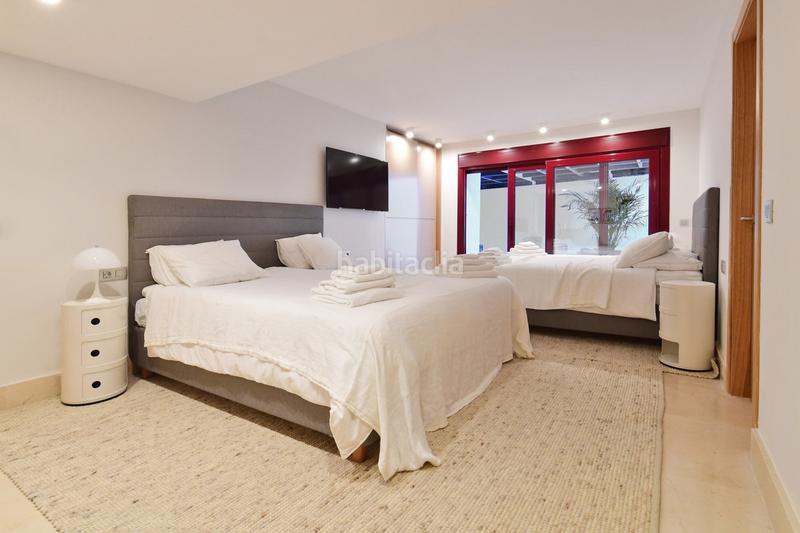 Foto 9551e195-f988-4845-bad8-5c218807c3dc. Casa con parcheggio piscina in Nueva Andalucía centro Marbella