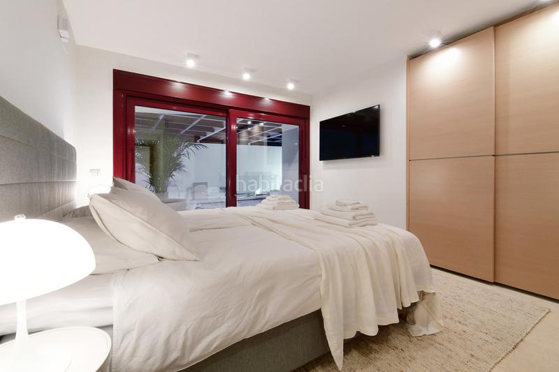 Foto c022c541-c224-46ff-b9c7-1633f2bf5b9a. Casa con parcheggio piscina in Nueva Andalucía centro Marbella