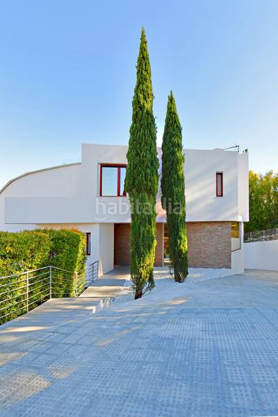 Foto c4bda0f5-023d-46aa-885c-2a2223544235. Casa con parcheggio piscina in Nueva Andalucía centro Marbella