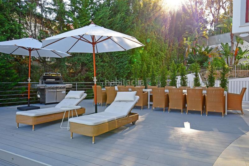 Foto e219ba55-6b7a-477b-bf84-ee1264d33988. Casa con parcheggio piscina in Nueva Andalucía centro Marbella