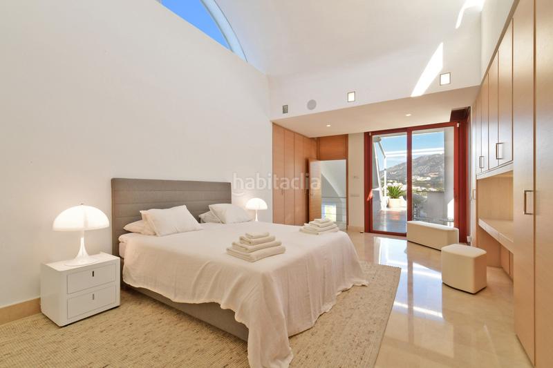 Foto ee581900-5a33-4892-b897-366ec898ca17. Casa con parcheggio piscina in Nueva Andalucía centro Marbella
