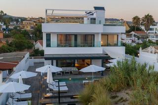 House in Costabella. Villa en costabella, marbella este