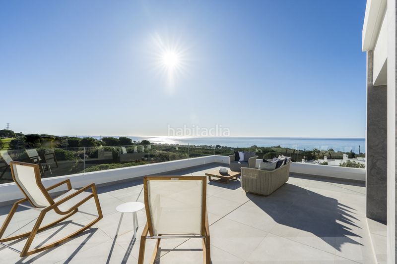 Foto 4154ec12-17c4-401a-95c7-e79e6b65e3f7. Casa amb aparcament piscina a Casco Antiguo Marbella