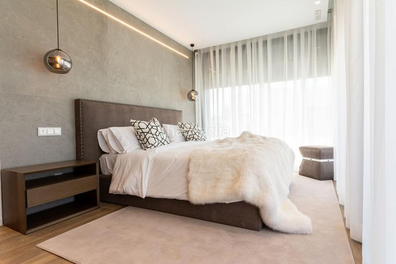 Foto 66a74bfd-a802-4a49-aefb-5885e66a0a21. Maison avec parking piscine dans Nueva Andalucía centro Marbella