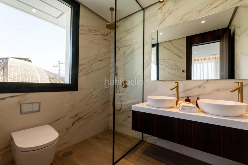 Foto 7fddfa6a-38f8-402a-9da0-2beac71d7d1e. Maison avec parking piscine dans Nueva Andalucía centro Marbella