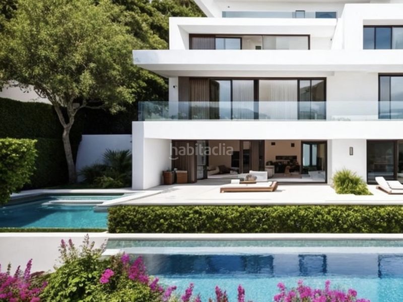Foto d72f63dc-66f2-4df4-8a5e-0b94915976db. Casa amb aparcament piscina a Casco Antiguo Marbella