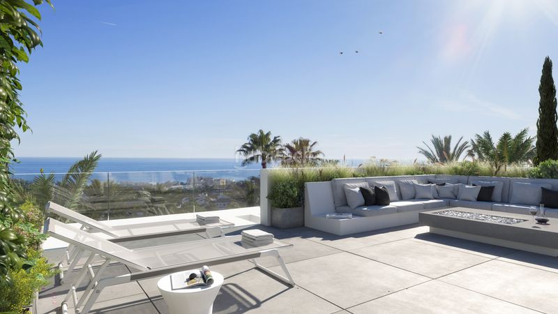 Foto dda85031-ff37-4a22-9753-5e8f8b35d4e7. Casa amb calefacció aparcament piscina a Casco Antiguo Marbella