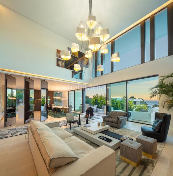 Foto 876a1441-4b1f-40de-8c81-d1de961a2a11. Haus mit parking pool in Casco Antiguo Marbella