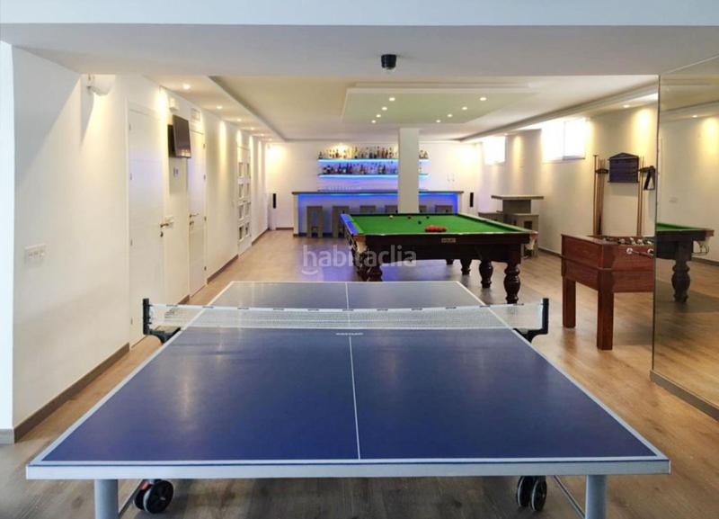 Foto 93a34d7c-f12b-4675-aa85-b8ee55dcd6a5. Maison avec parking piscine dans Nueva Andalucía centro Marbella