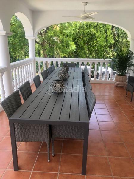 Foto d3438f44-f5ff-4f80-abb7-8ded51e8a596. Maison avec parking piscine dans Nueva Andalucía centro Marbella