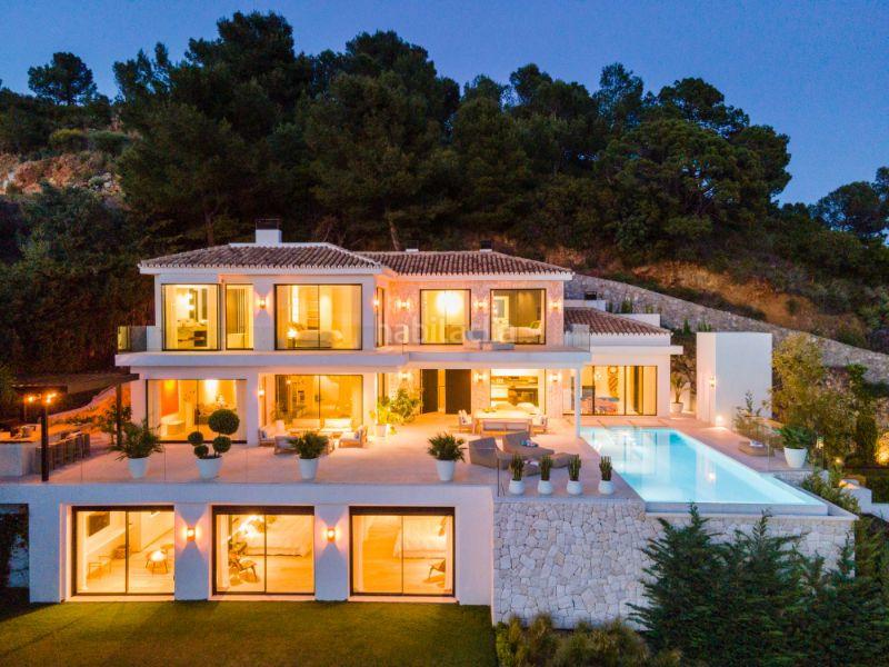 Foto 76e1bd71-8802-43f6-8f5b-4c9865932a07. Casa villa en venta en Casco Antiguo Marbella