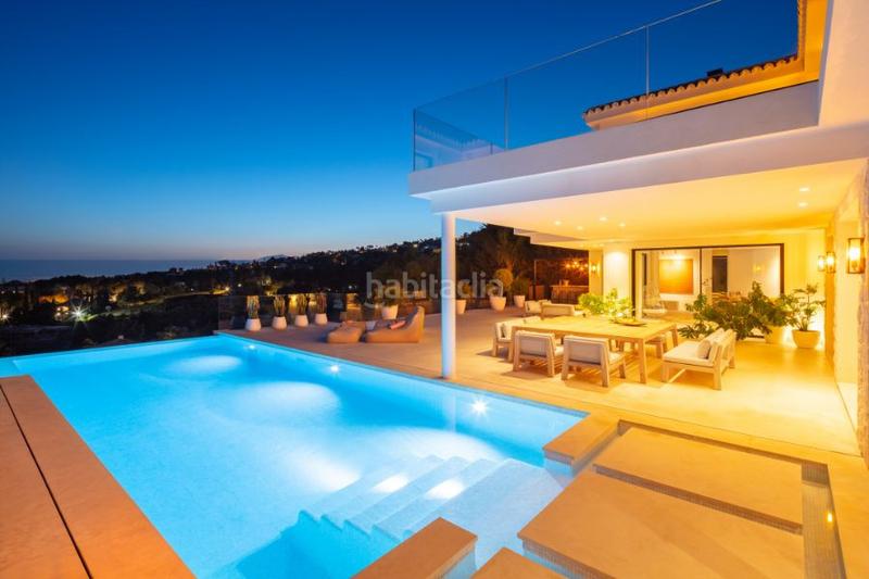 Foto e27f3987-eda7-4cc8-8eab-f6e424bef639. Casa villa en venta en Casco Antiguo Marbella
