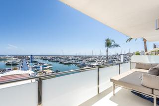 Attique à Puerto Banús. Atico en marbella  puerto banus, marbella