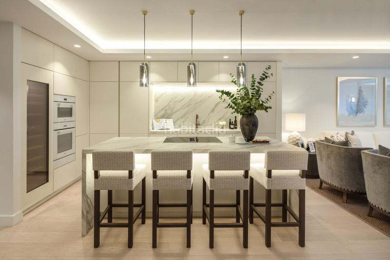 Foto 754317c4-137b-4fe0-93d2-1d5e5bd28ff9. Appartement avec parking piscine dans Puente Romano Marbella