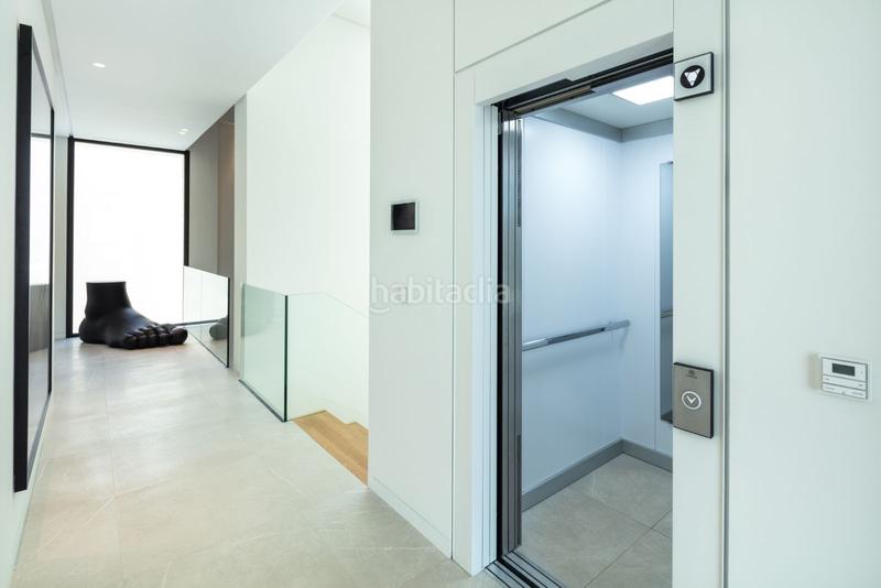 Foto 500abcac-5b13-4b79-813f-b897fd872bcd. Casa con parcheggio piscina in Casco Antiguo Marbella