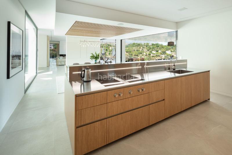 Foto f5fc997b-accf-4a27-93cf-d496e86703e5. Casa con parcheggio piscina in Casco Antiguo Marbella