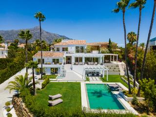 Casa a Casco Antiguo. Villa en venta en nueva andalucia, marbella