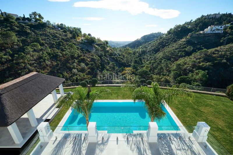 Foto c4b605f8-8eaf-40eb-9faa-cab2c226ca91. Casa con parcheggio piscina in Casco Antiguo Marbella