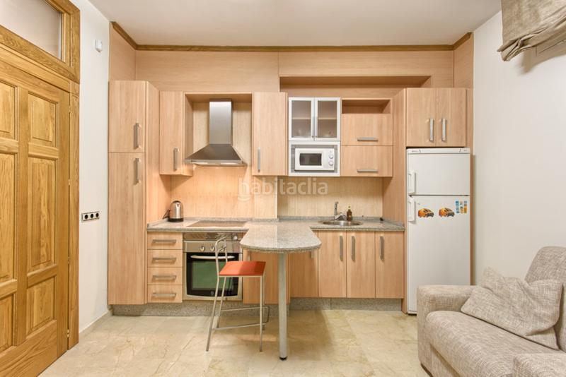 Foto ea38d394-979f-4eb0-8614-6fa8ce81f329. Casa villa , en Playa Bajadilla - Puertos Marbella