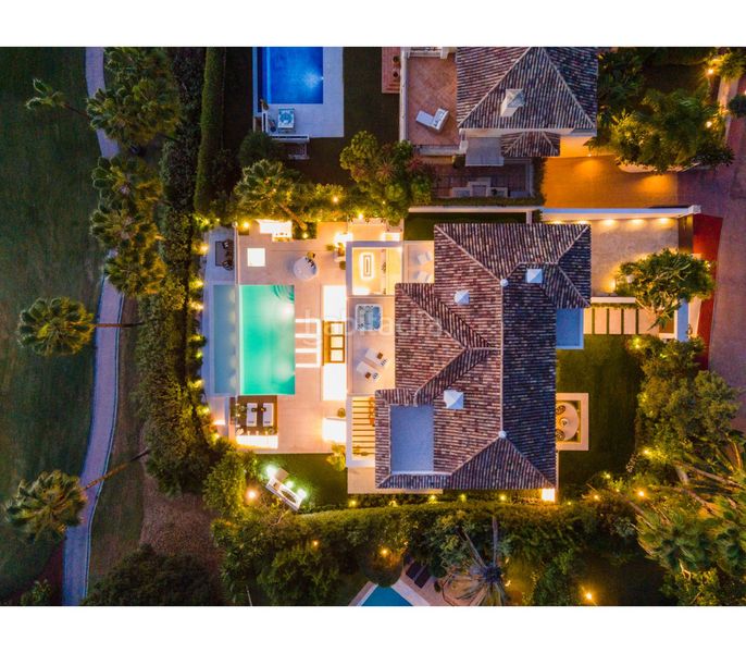 Foto c289a9ab-bc40-4556-b8b6-251571fe7a53. Casa amb aparcament piscina a Casco Antiguo Marbella