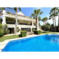 Casa a Los Arqueros  - Puerto del Almendro. Villa en los arqueros, benahavis