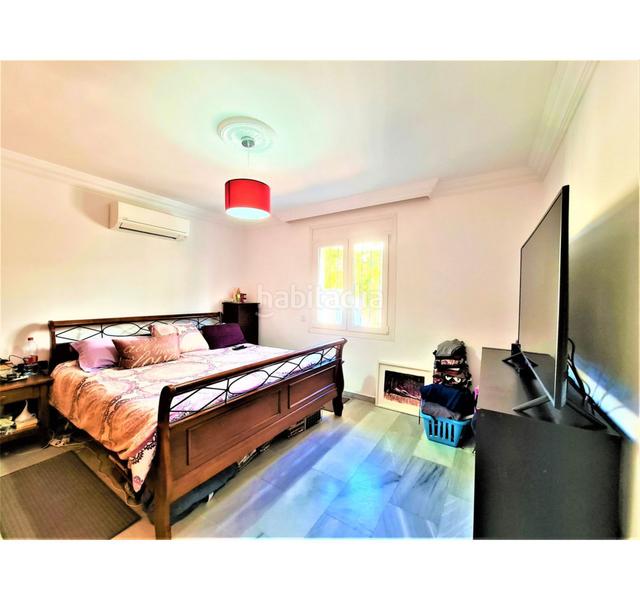 Foto 304da661-40ee-4aa8-a449-f5a5777ad6da. Haus mit pool in Nueva Andalucía centro Marbella