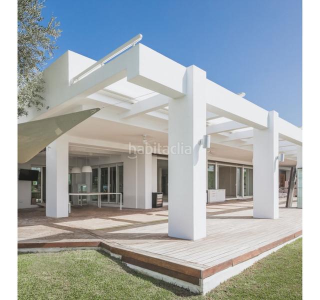 Foto 7858069d-1633-45e0-8d70-9e49ba798527. House with parking pool in Sierra Blanca Marbella