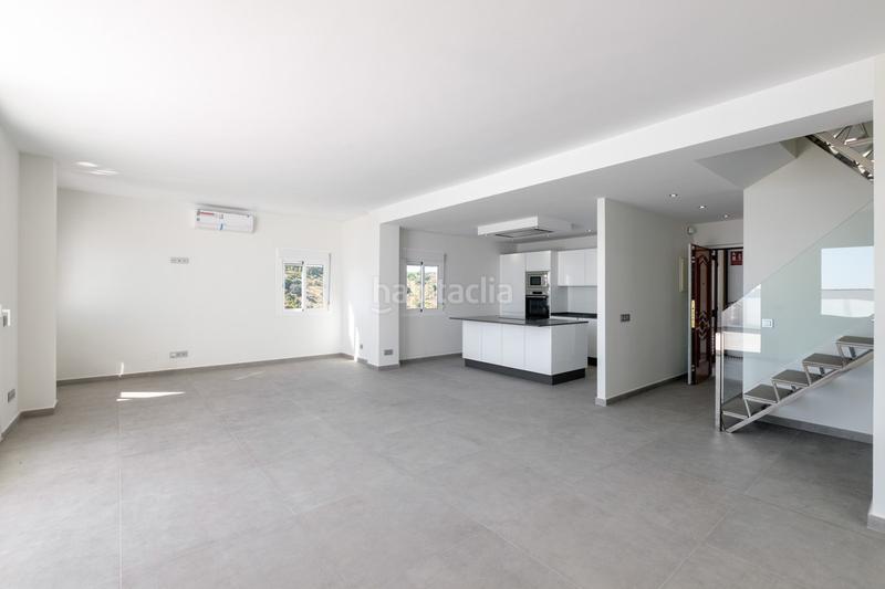 Foto 5c91f188-95a3-4794-945c-feab3347b061. Piccolo appartamento con parcheggio piscina in Centro Estepona