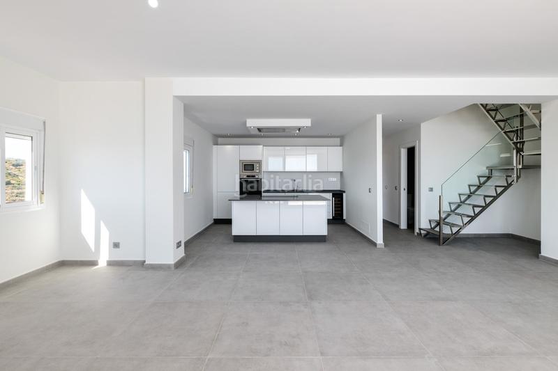 Foto e2af844b-f73b-480f-8d87-aba299b77675. Piccolo appartamento con parcheggio piscina in Centro Estepona