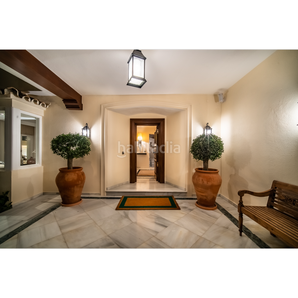 Foto b0bb2baf-654b-427a-bdce-e0d187e6b15f. Haus mit parking pool in Casco Antiguo Marbella