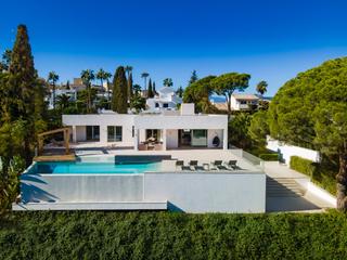Maison à Casco Antiguo. Villa en venta en nueva andalucia, marbella