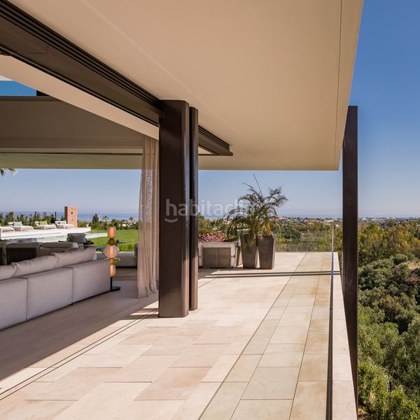 Foto 20f3131f-eb6d-4880-9fbc-a3633fec59e8. Casa amb aparcament piscina a Casco Antiguo Marbella